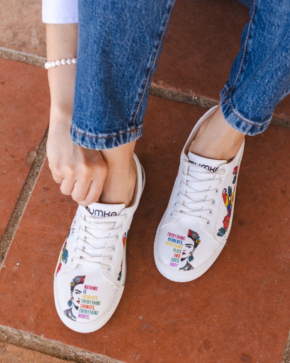 mumka-Calzado-mujer-Zapatillas de Frida Kahlo Nothing is Absolute